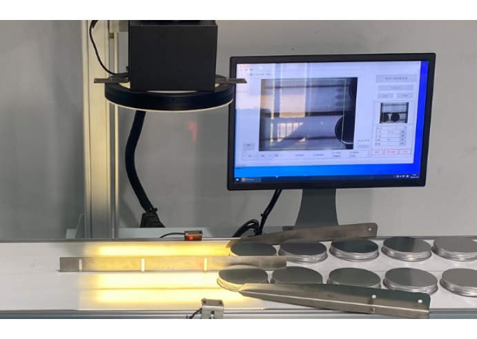 CCD視覺(jué)定位激光打標機帶自動(dòng)上料功能：實(shí)現高效精準的工業(yè)自動(dòng)化打標解決方案