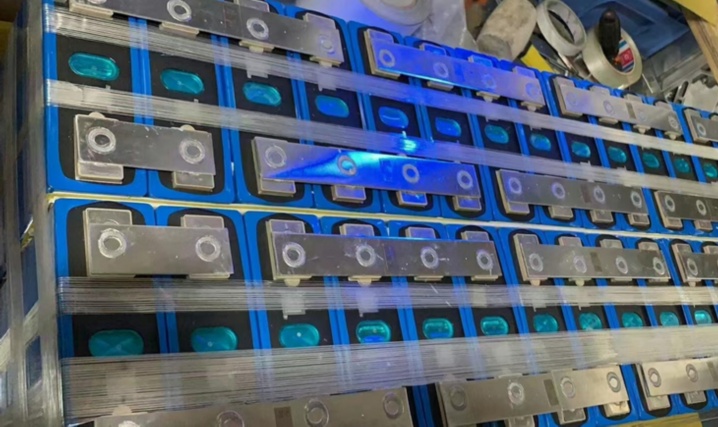 新能源電池焊接設備工廠(chǎng)交付案例